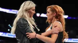 becky lynch e charlotte flar