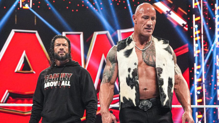 the rock e roman reigns