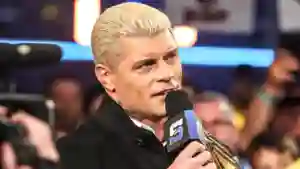 O que aconteceu com Cody Rhodes depois que o WWE SmackDown saiu do ar?