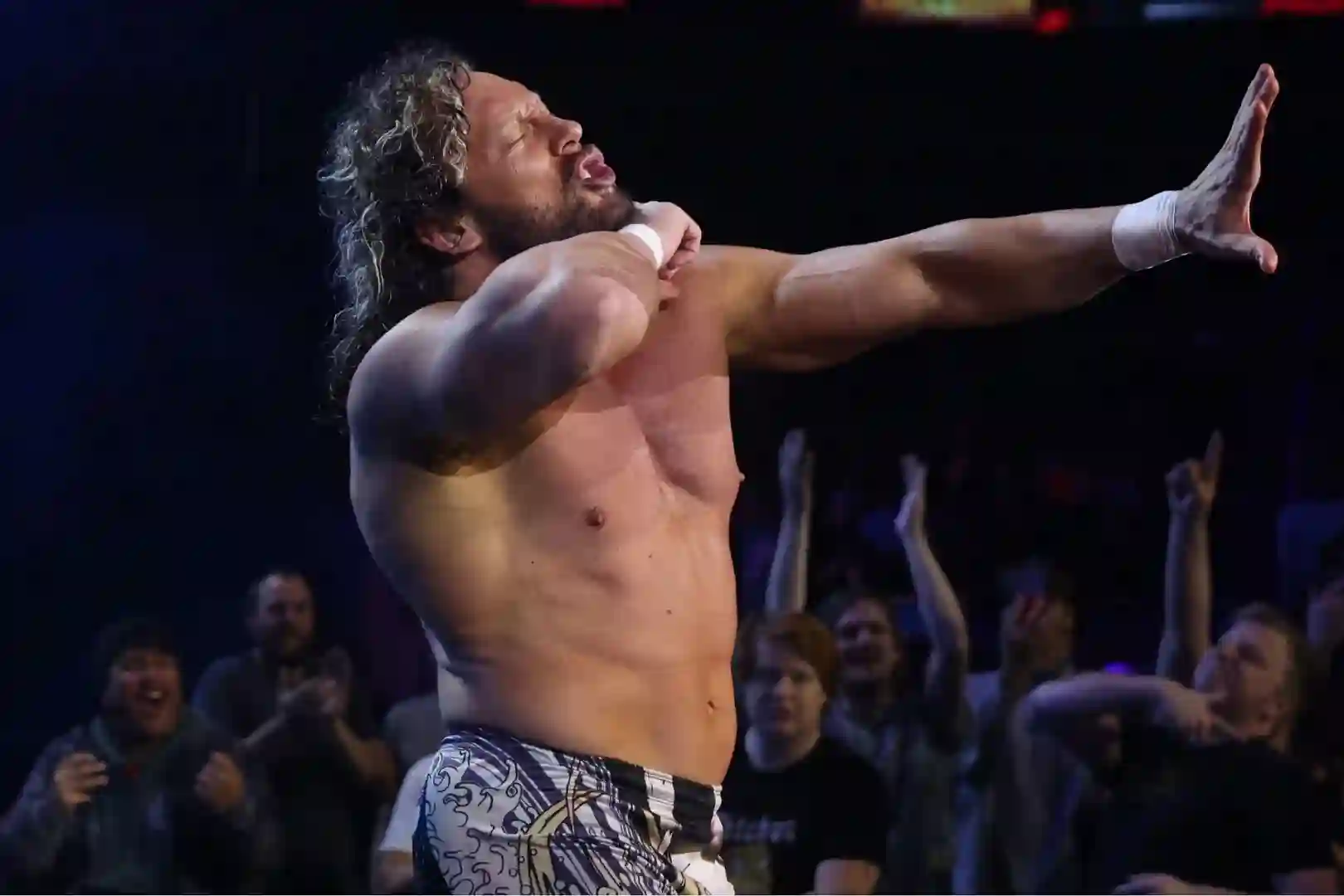 Revelado os planos para o retorno de Kenny Omega à AEW