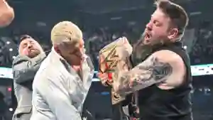 Grande confusão envolvendo Cody Rhodes, Kevin Owens e Triple H acontece após o WWE Saturday Night’s Main Event