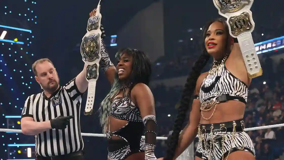 WWE reconhece Naomi como Women’s Tag Team Champion