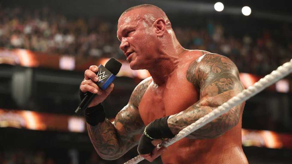 Randy Orton pode enfrentar grande campeão da WWE na WrestleMania 41, sugere veterano