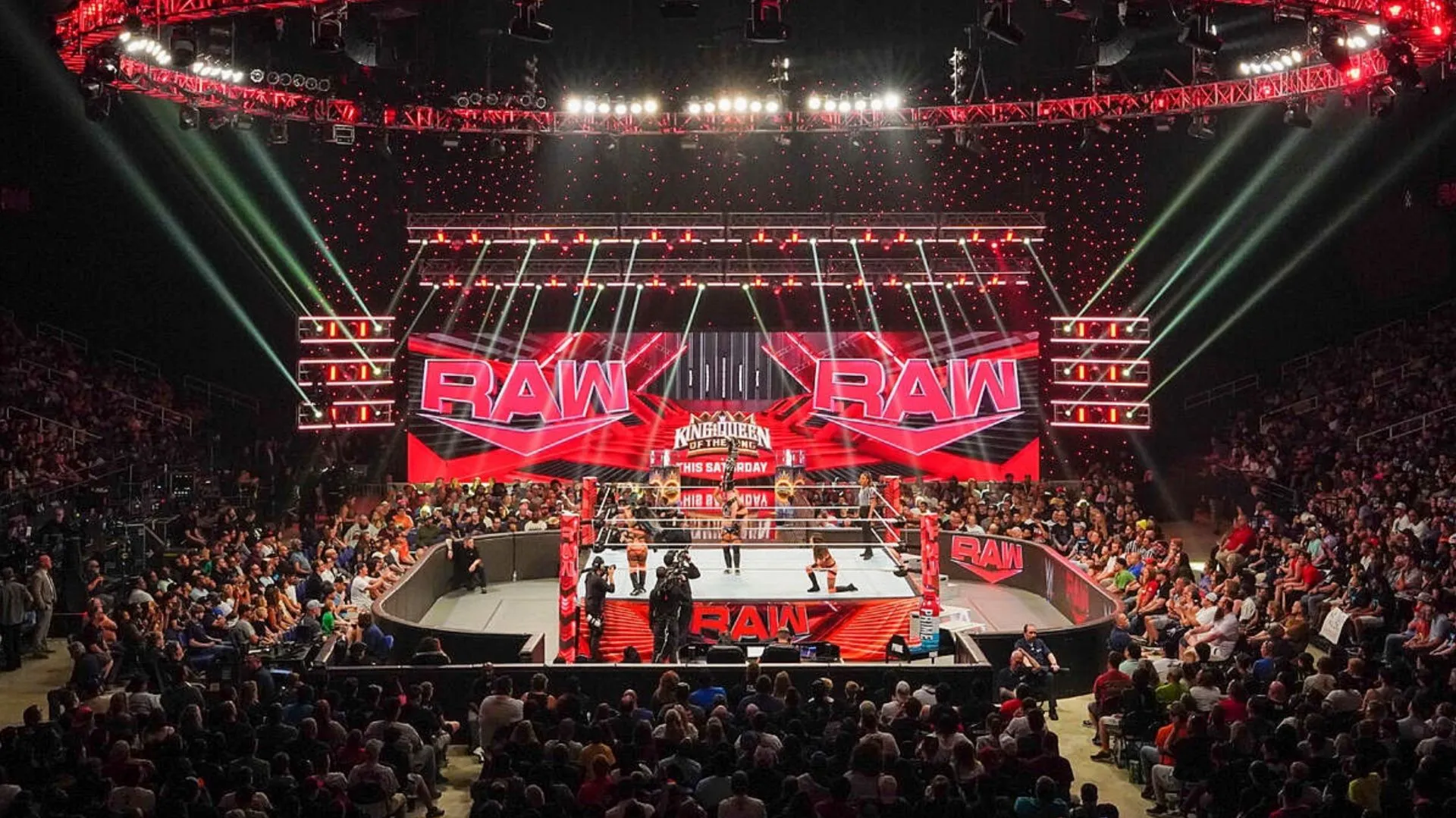 Revelado o motivo do WWE RAW desta noite não ser ao vivo