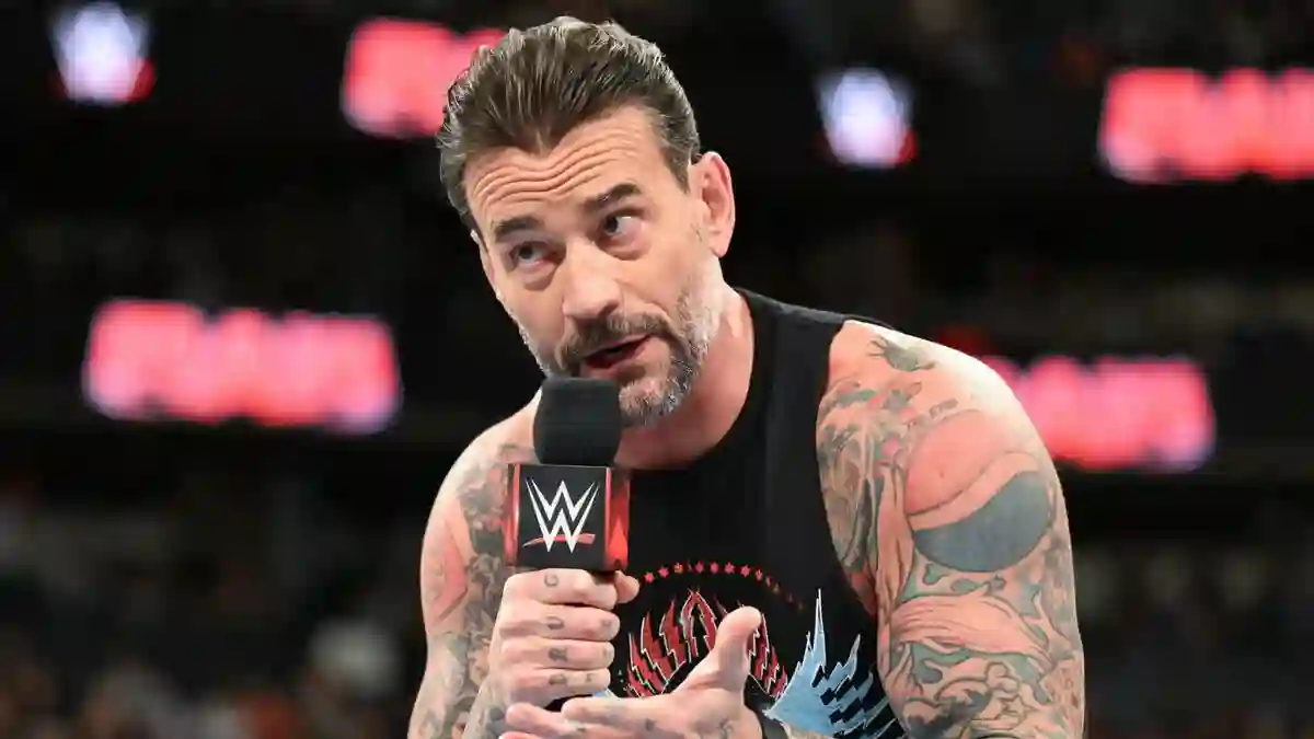 CM Punk será campeão mundial até a WWE WrestleMania 41, afirma veterano