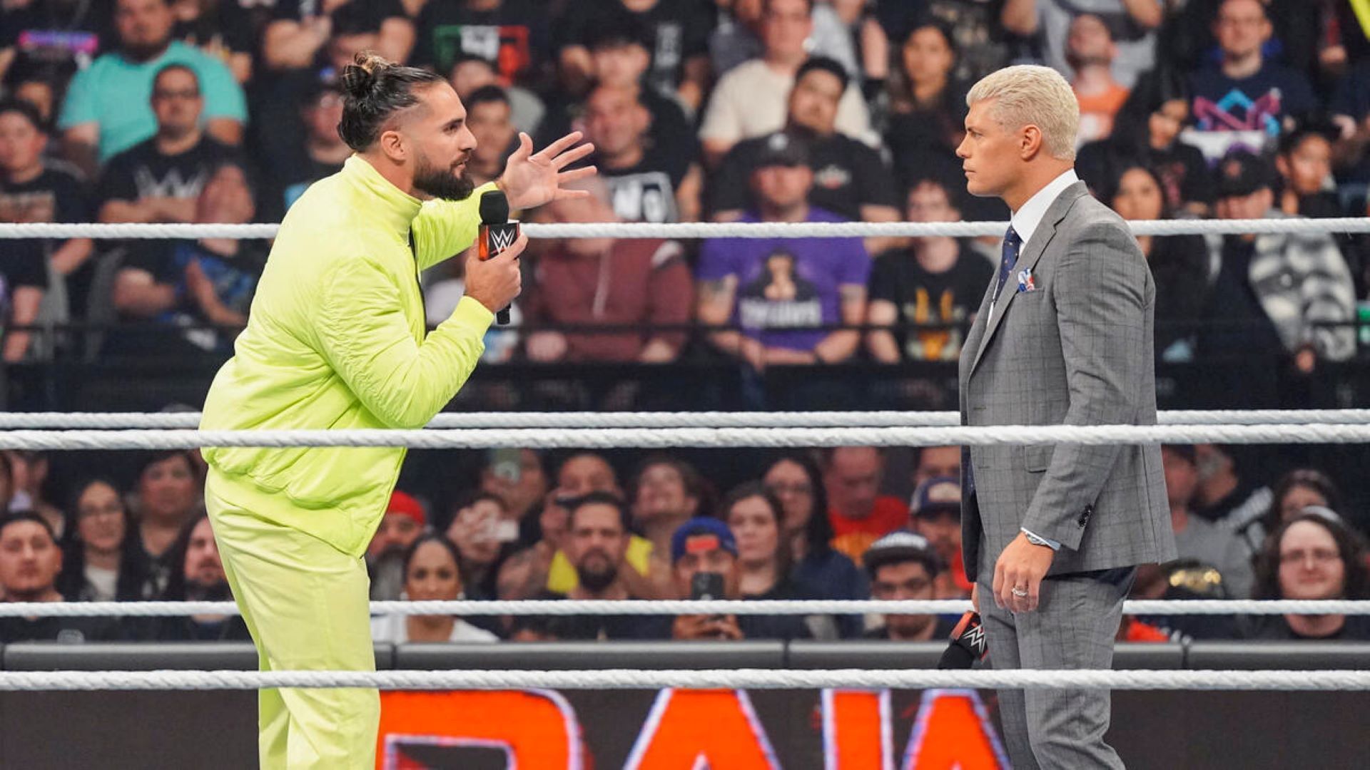 5 Reasons why Seth Rollins is currently more believable as a face than Cody Rhodes